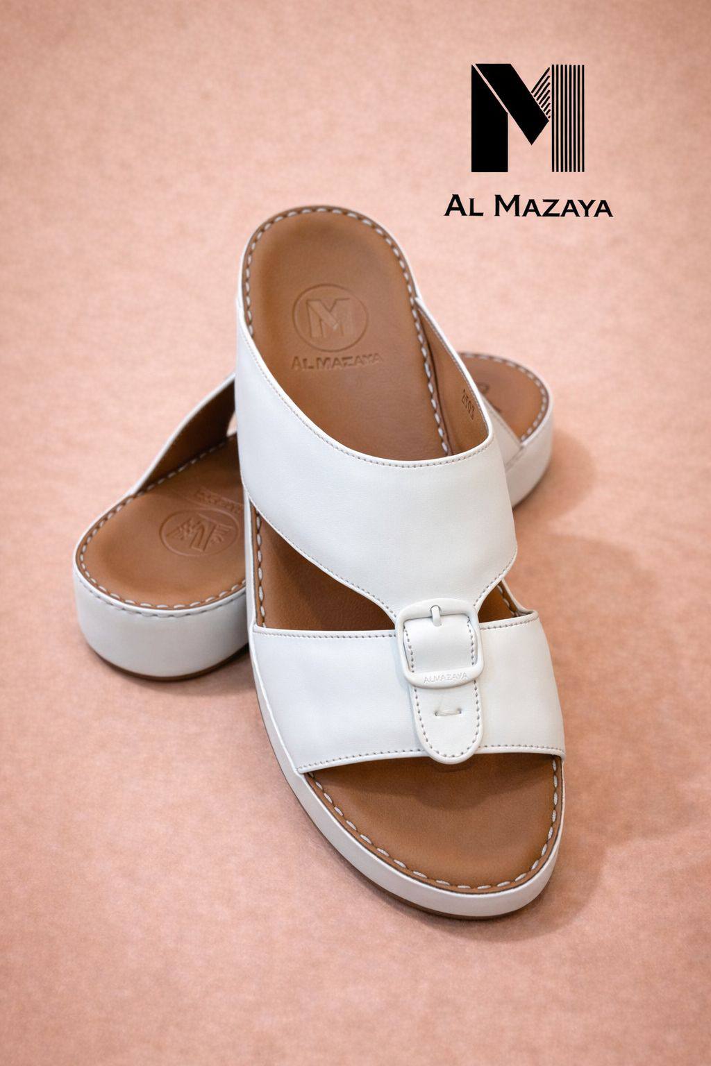 slippers for men good quality  
size available (40to46) 6to12) 

230 dhs🌺

Zain59
♥️♥️♥️