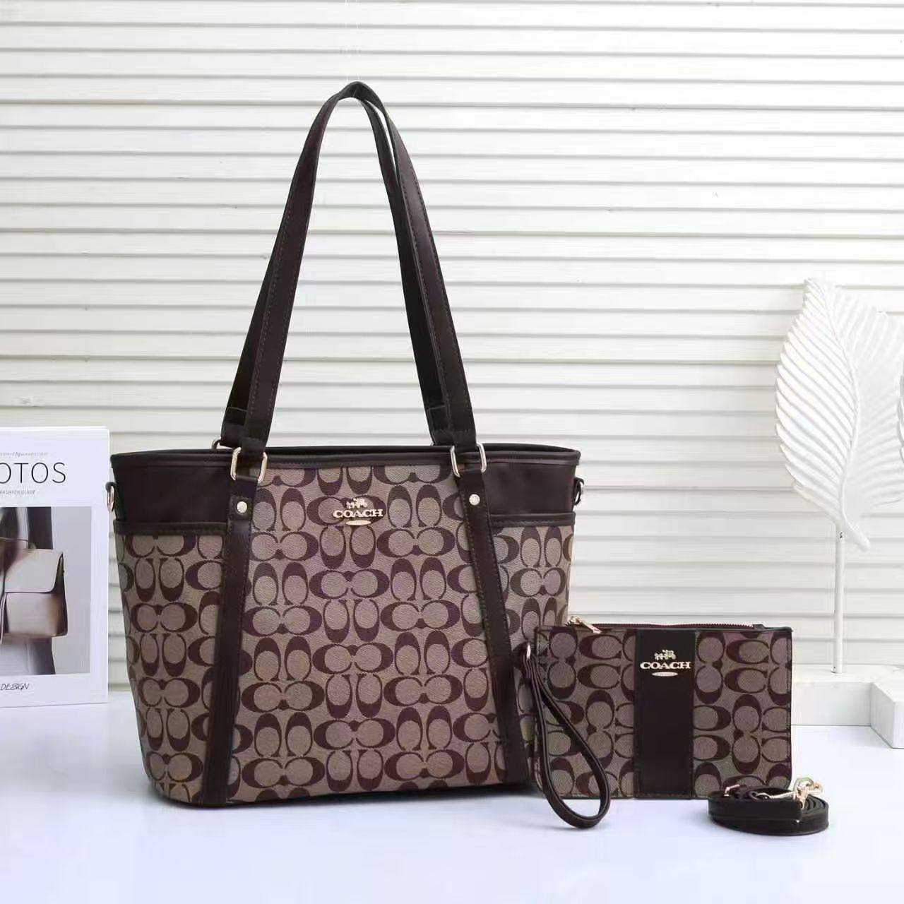 COACH 
2in1
110 dhs🪙🌨️

Zain200
♥️♥️♥️