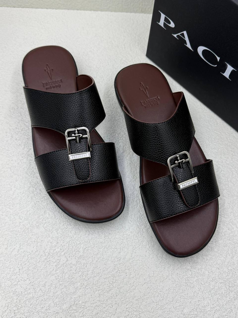 PACIOTTI MEN'S SANDAL
*GOOD QUALITY*
*SIZE 39 TO 46*
120 dhs✅

Zain304
♥️♥️♥️