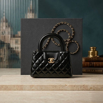 CHANEL ᴋᴇʟʟʏ
ɢʟᴏssʏ ᴘᴀᴛᴇɴᴛ ʟᴇᴀᴛʜᴇʀ
ɢᴏʟᴅ ʜᴀʀᴅᴡᴀʀᴇ
ᴄʜᴀɪɴ ʙᴇʟᴛ sᴛʀᴀᴘ
sɪᴢᴇ : 21 cm
ᴡɪᴛʜ BOX

80 dhs✅

Zain31
♥️♥️♥️