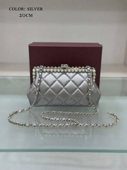 Chanel ᴄʟᴜᴛᴄʜ ᴘᴇᴀʀʟʏ ʙᴀɢ
ᴅᴇsɪɢɴ ɪᴍɪᴛᴀᴛɪᴏɴ ᴘᴇᴀʀʟ ᴇʟᴇɢᴀɴᴄᴇ
ɢᴏʟᴅʜᴀʀᴅᴡᴀʀᴇ ʟᴏɴɢ sʟɪɴɢ
ᴄʟᴏsᴜʀᴇ sᴇᴄᴜʀᴇ ᴛᴏᴘ ғᴀsᴛᴇɴɪɴɢ
ᴡɪᴛʜʙᴏx
sᴏғᴛ ᴛᴇxᴛᴜʀᴇ ᴏғ ʟᴀᴍʙsᴋɪɴ ᴍᴀᴛᴇʀɪᴀʟ
sɪᴢᴇ:20ᴄᴍ
120 dhs🇦🇪🇦🇪

Zain56
♥️♥️♥️