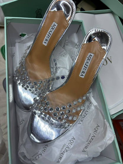 Aquazzura

120 dhs
36-41

Zain145
♥️♥️♥️