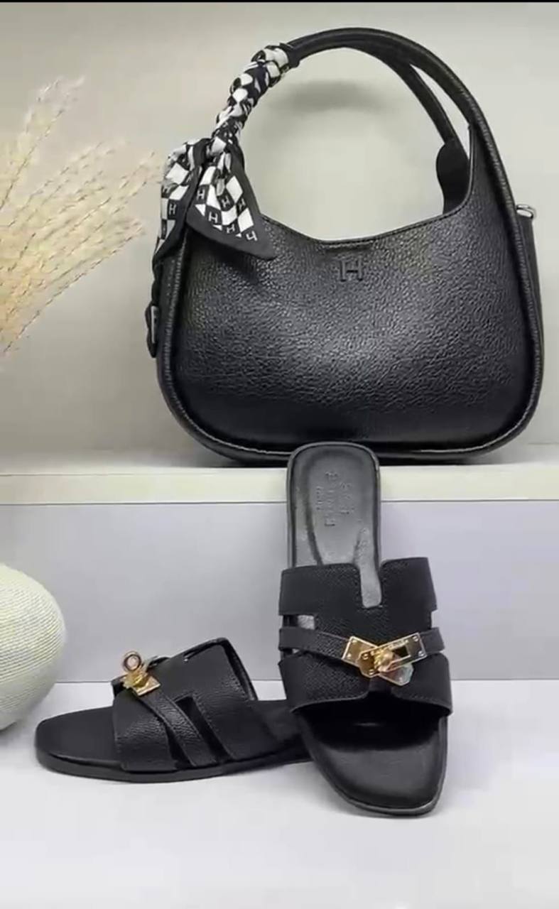 Hermes Set
size Size 36….41
170 dhs✅

Zain161
♥️♥️♥️