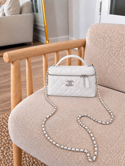 CHANEL 
SUPER MASTER QUALITY
AVAILABLE 

For Price 👇 WhatsApp✅
0568585901 
0507557372
0552275751 Owner Zain 👌

Zain307
♥️♥️♥️