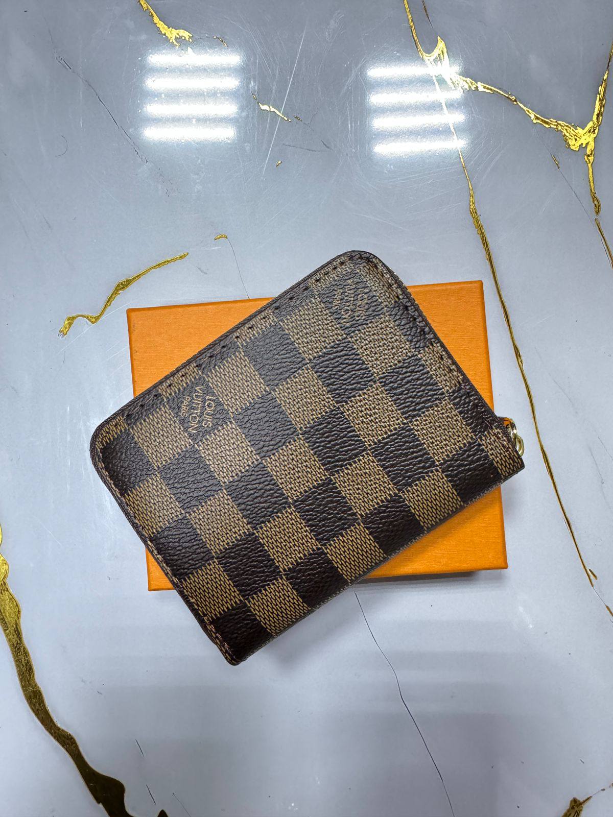 Wallets

30 dhs❣️ 

With Box
🎁🎁🎁

Zain50
♥️♥️♥️