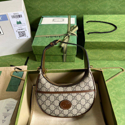 GUCCI 


RESTOCK 

GOOD QUALITY 

WITH BOX 

115 dhs🇦🇪🇦🇪

Zain17
Zain295
Zain39
♥️♥️♥️