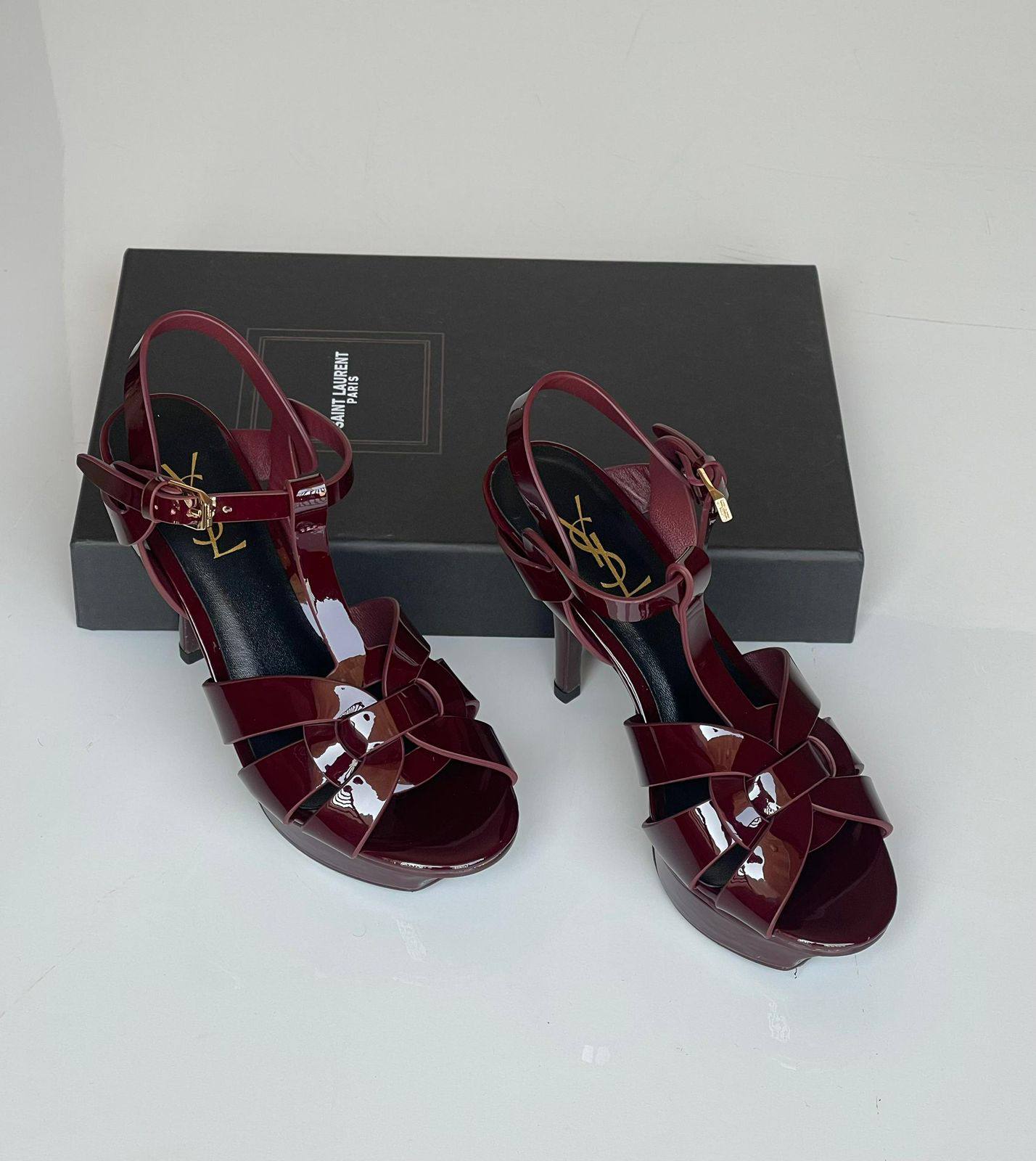 YSL 
SuperMaster Quality 💯
450 dhs❣️
Size: 36-41💥

Zain171
♥️♥️♥️
