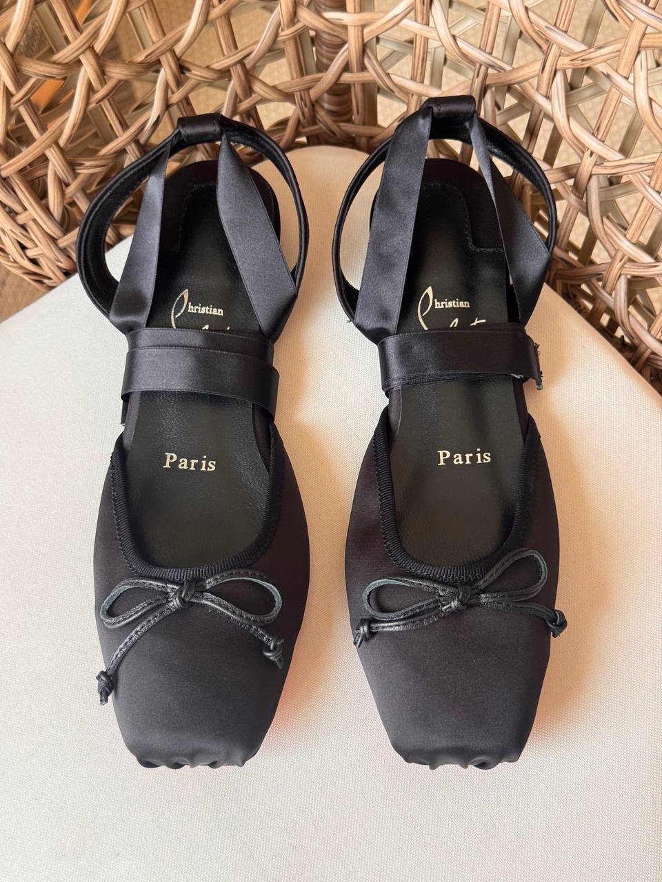 Christian LOUBOTIN
✨ new Collection
👠 36–41
💎 Premium Quality
🔥 Super Master
450 dhs🇦🇪🇦🇪

Zain198
♥️♥️♥️