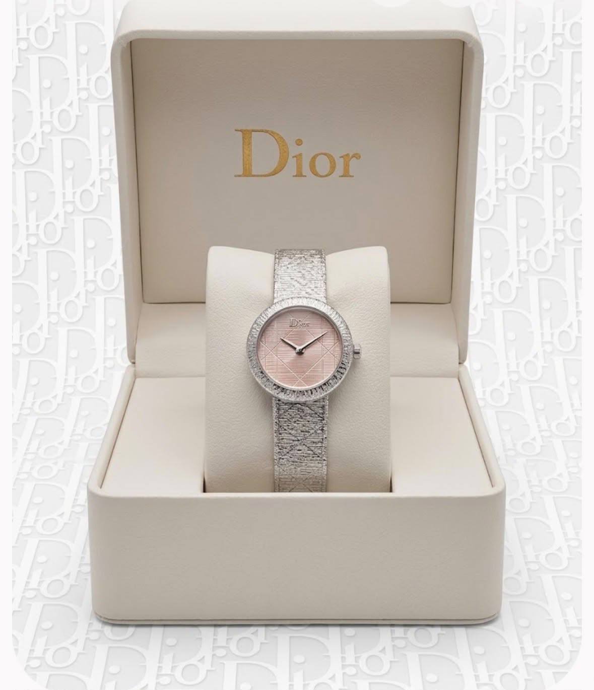 Dior ladies

New Arrival
70 dhs🇦🇪🇦🇪🇦🇪

Zain08
♥️♥️♥️