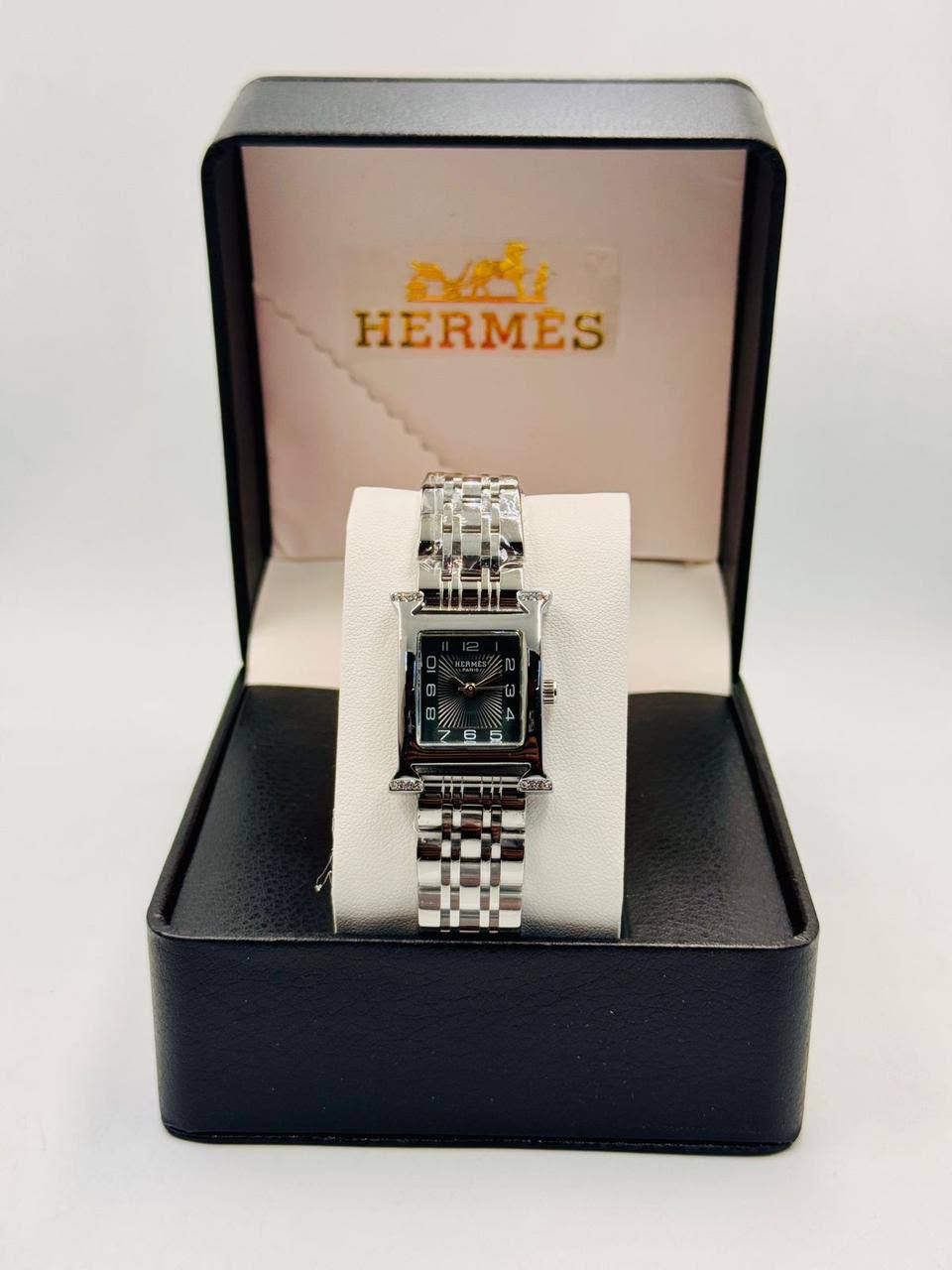 Hermes ladies 
60 dhs🇦🇪🇦🇪

Zain08
♥️♥️♥️
