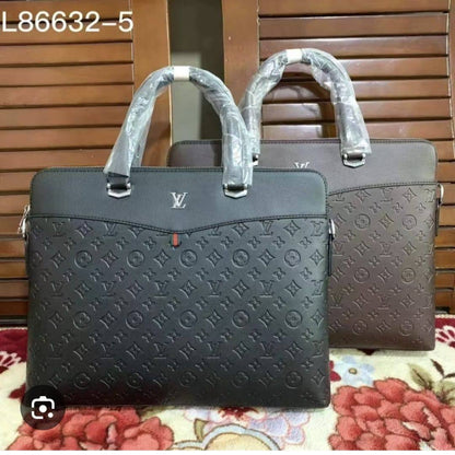 Laptop Bags
100 dhs🪙🌨️

Zain143
Zain190
♥️♥️♥️