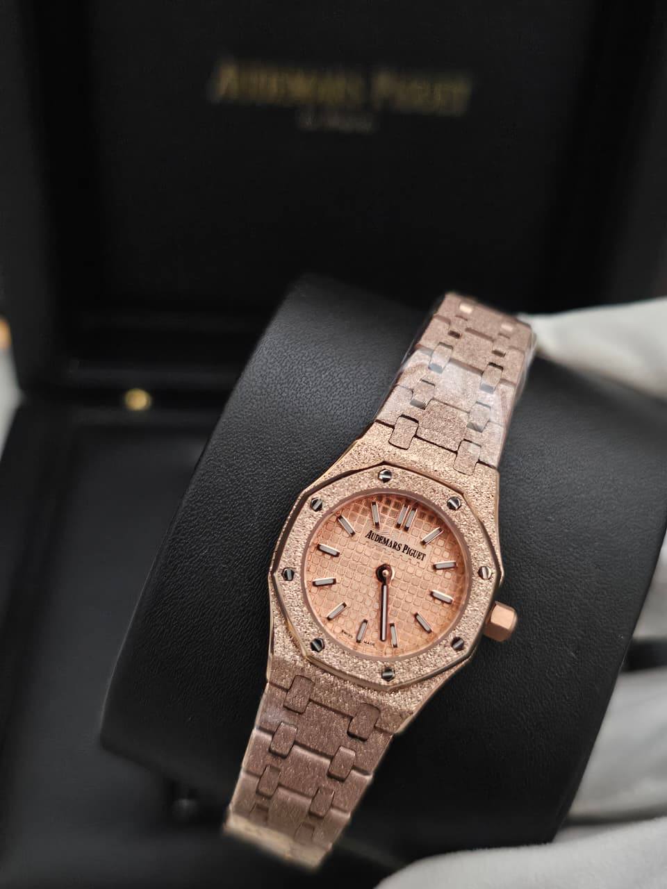 AUD
japan movement 🇯🇵
Water Resistant 💧
Sapphire Crystal 
Super Master Quality 
With box 📦🛍️
For Price 👇 WhatsApp✅
0568585901 
0507557372
0552275751 Owner Zain 👌

Zain282
♥️♥️♥️