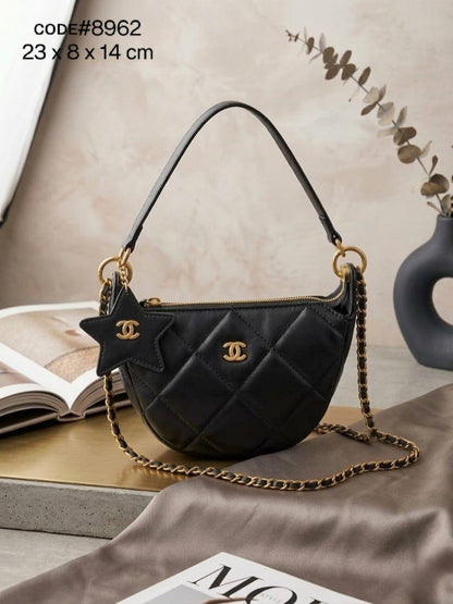 CHANEL sᴛᴀʀ ʟᴏᴏᴘ
ǫᴜɪʟᴛᴇᴅ ʟᴇᴀᴛʜᴇʀ ᴍᴀᴛᴇʀɪᴀʟ
ɢᴏʟᴅ ᴄʜᴀɪɴ ʙᴇʟᴛ sᴛʀᴀᴘ
sɪᴢᴇ : 23 cm

70 dhs✅

Zain31
♥️♥️♥️