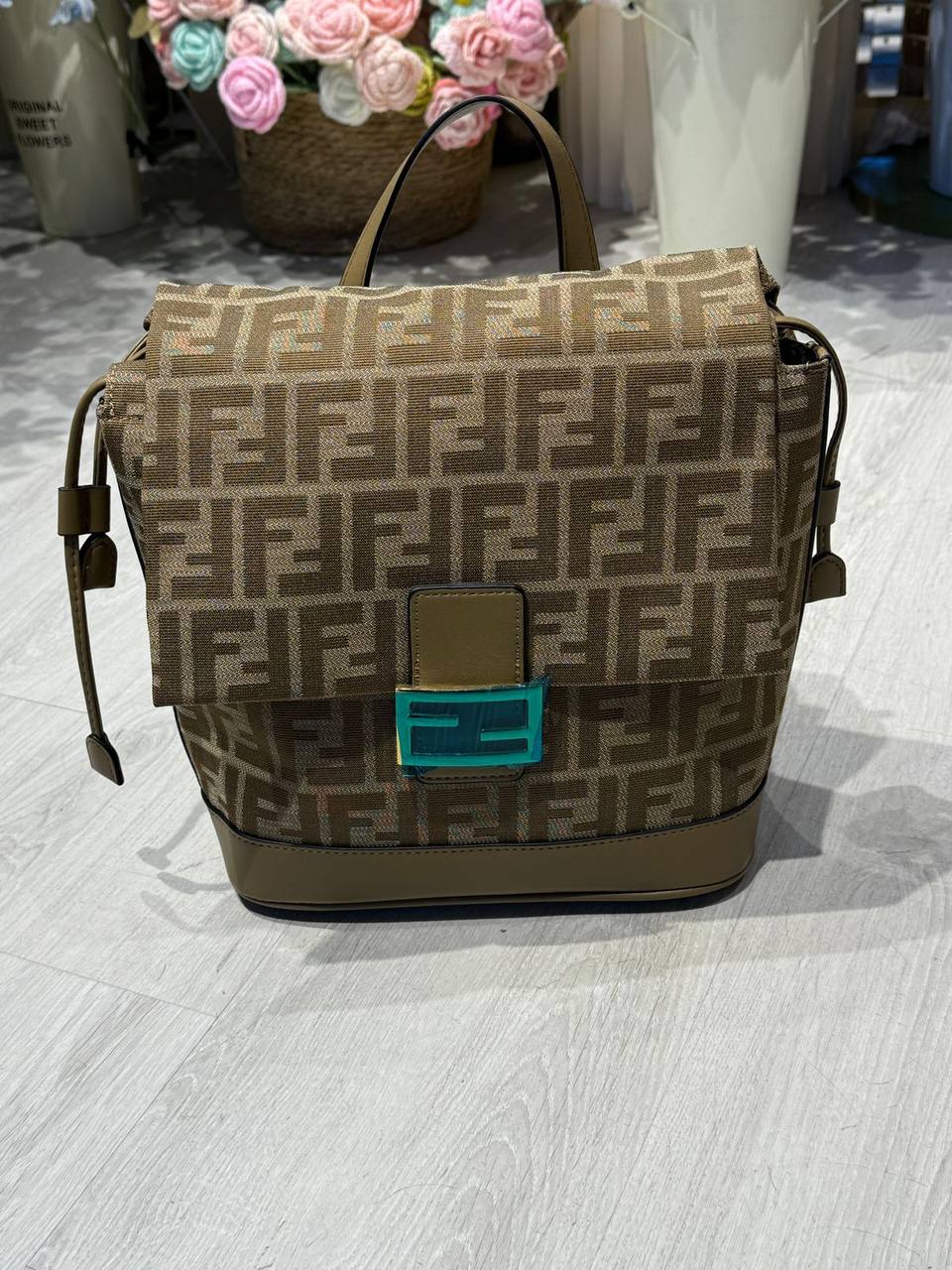 FENDI

BACKPACK 

110 dhs✅

Zain44
♥️♥️♥️