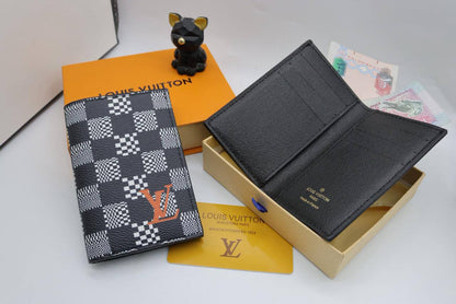 LV Wallet
60 dhs💓

Zain33
♥️♥️♥️