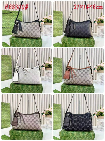 Gucci
95 dhs❣️

With Box
🎁🎁🎁

Zain50
♥️♥️♥️