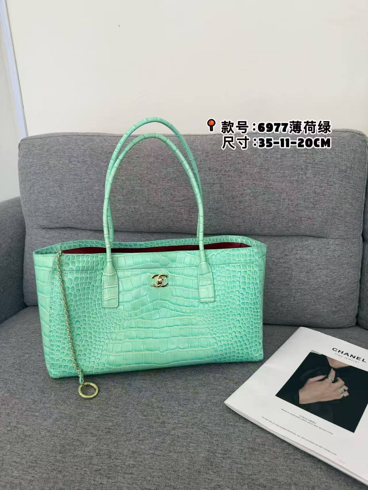 Chanel
Mastser✅✅
330 dhs🇦🇪🇦🇪

Zain153
♥️♥️♥️