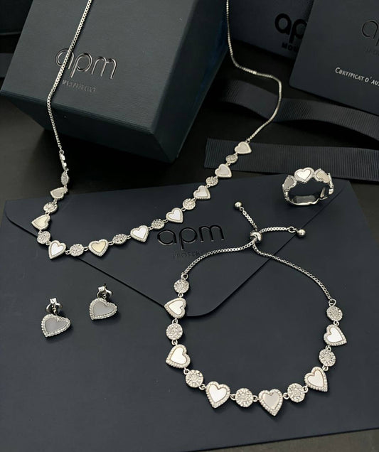 APM SET
MASTER SET✨💫
NECKLACE BRACELET EARRINGS RING
WITH SAME BOX AND PAPER 🛍️🎁
160 DHS💓

Zain89
♥️♥️♥️