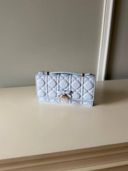 DIOR 
20 cm 
SUPER MASTER QUALITY 
For Price 👇 WhatsApp✅
0568585901 
0507557372
0552275751 Owner Zain 👌

Zain322
♥️♥️♥️