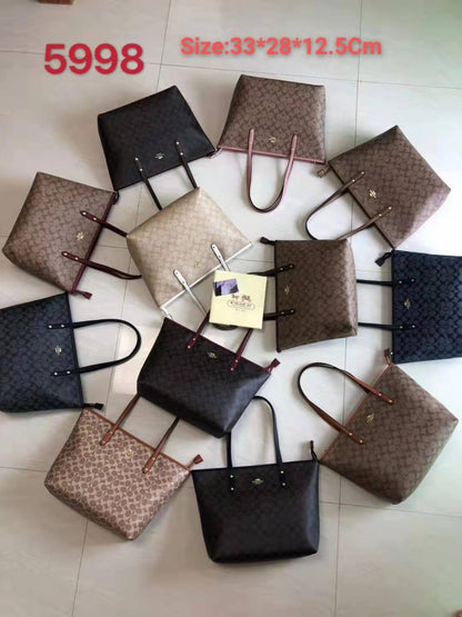 Coach
90 dhs✅
size 42cm

Zain26
♥️♥️♥️