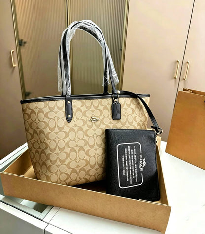 COACH 
GOOD QUALITY 
WITH BOX 
120 dhs🇦🇪🇦🇪

Zain295
♥️♥️♥️