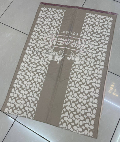 Winter scarf 
45 dhs🪙🌨️

Zain93
♥️♥️♥️