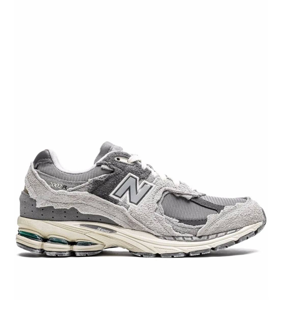 NEW BALANCE 2002R Protection Pack Rain Cloud
36-45 AVAILABLE 
220 dhs✅

Zain242
♥️♥️♥️