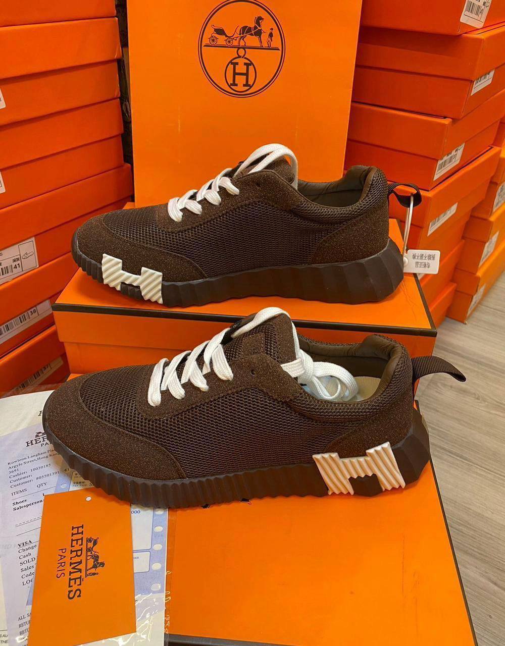 Hermes Shoes High Quality, 
Size 36 To 41 
130 dhs✅

Zain120
♥️♥️♥️