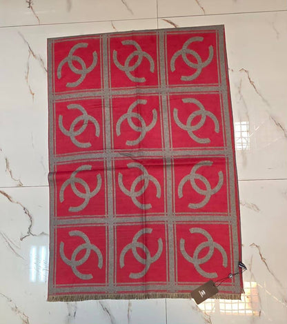 Scarf
40 dhs✅

Zain232
♥️♥️♥️