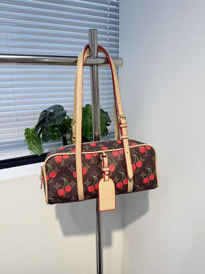 LV
sɪᴢᴇ : 31 cm

70 dhs🪙🌺

Zain31
♥️♥️♥️