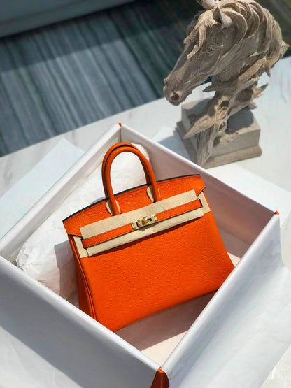 Hermes new collection 💕💯
Hand made 💯❤️
With full packing 📦🎀
For Price 👇 WhatsApp✅
0568585901 
0507557372
0552275751 Owner Zain 👌

Zain252
♥️♥️♥️