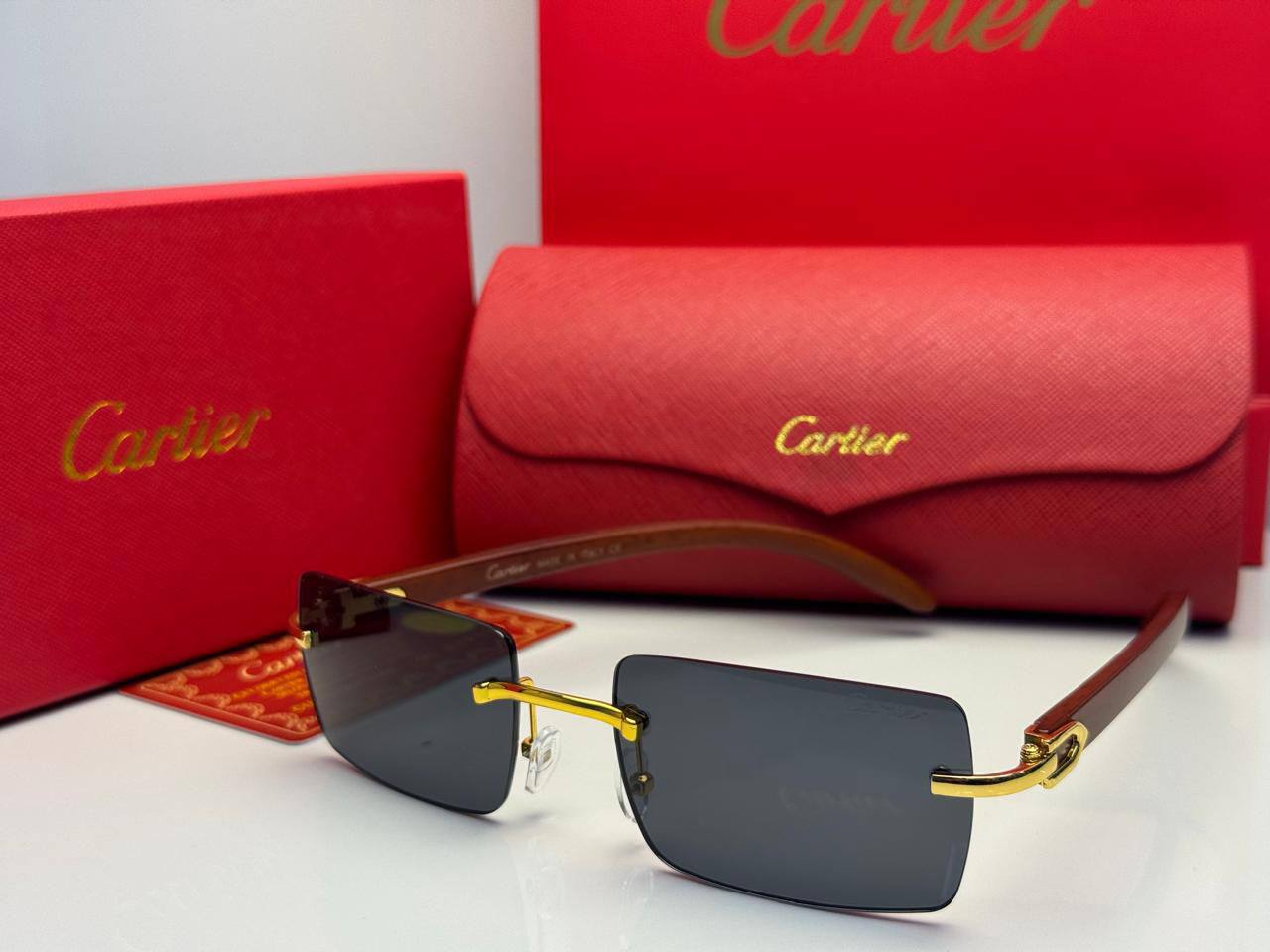 Sunglasses
80 dhs✅
good quality

Zain182
♥️♥️♥️