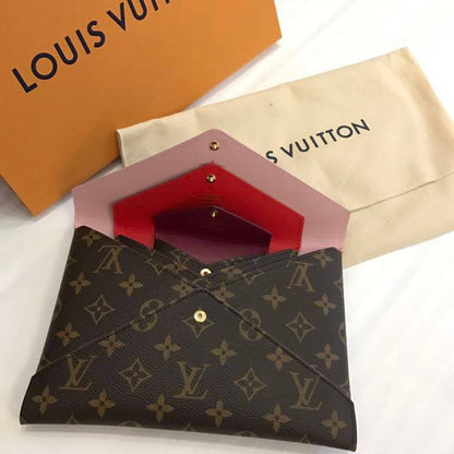 LV
Pouch 
     Good Quality 
230 dhs🗽

Zain131
♥️♥️♥️