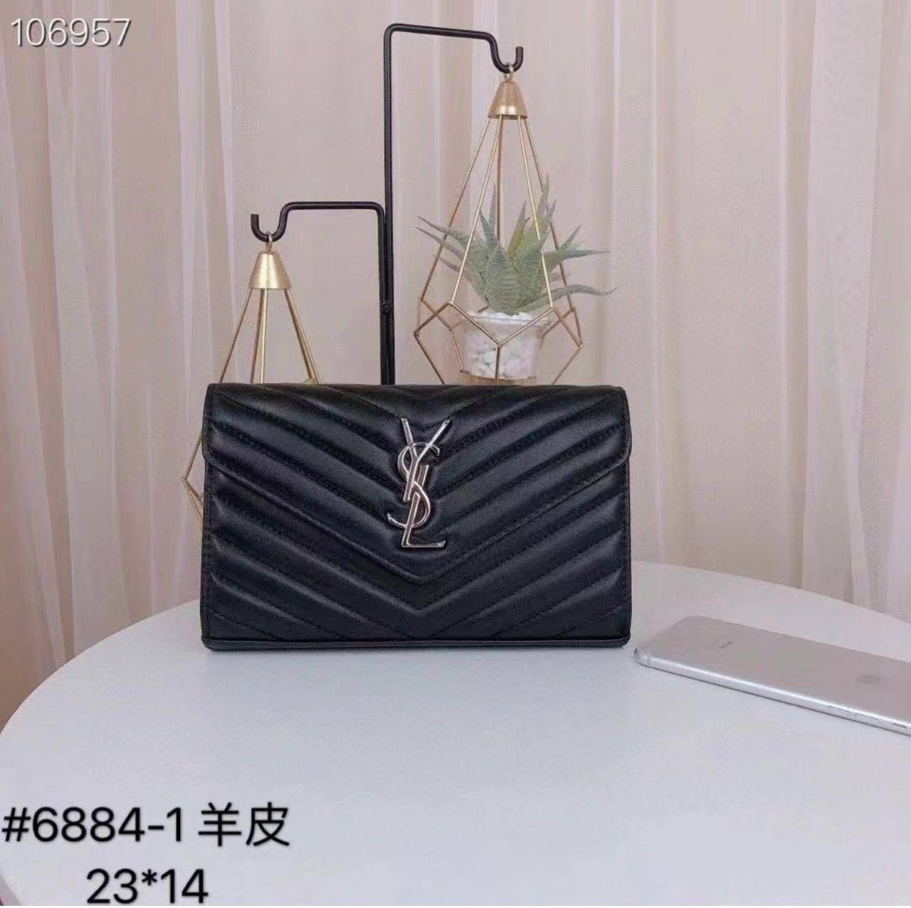 Master Bags
++++++ 
For Price 👇 WTSP Text Zain 0568585901

Zain142
♥️♥️♥️