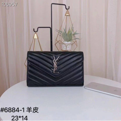 Master Bags
++++++ 
For Price 👇 WTSP Text Zain 0568585901

Zain142
♥️♥️♥️