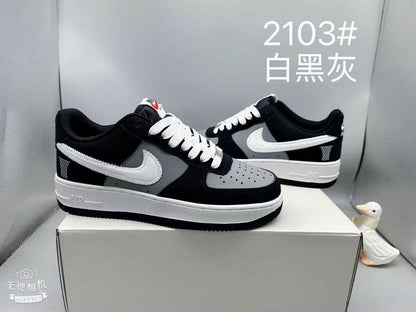 Airforce 1
Size 40 to 45
100 dhs💓

Zain27
♥️♥️♥️