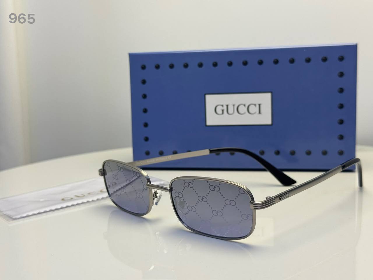 Sunglasses
65 dhs💓

Zain182
♥️♥️♥️