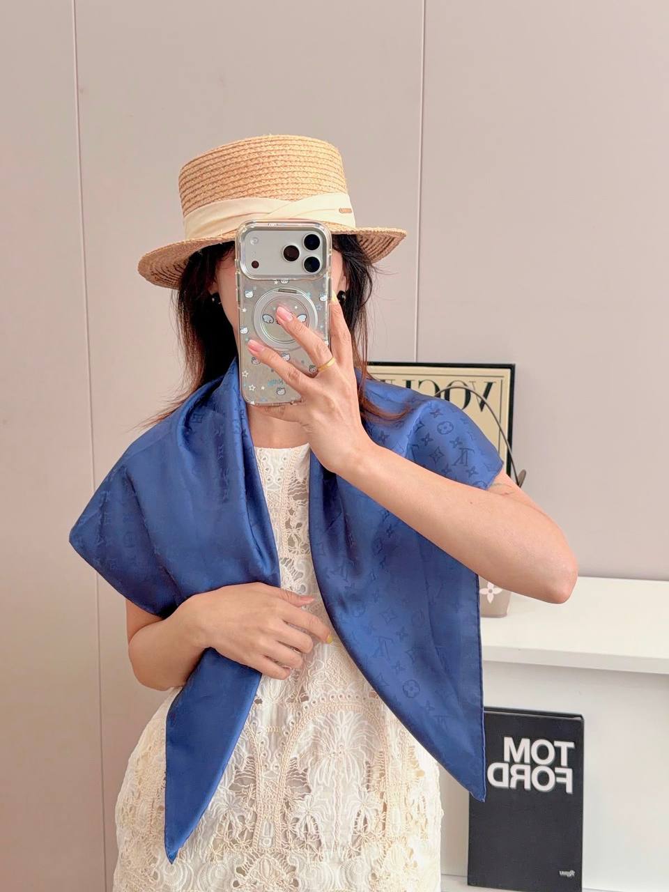💙 LV SCARF 💙
💙*VIP QUALITY*💙
💙*100% SILK*💙
320 dhs💛

Zain281
♥️♥️♥️