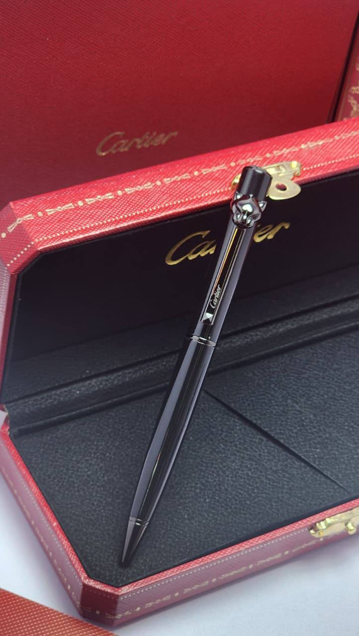 Cartier 
pen master quality 
with box and paper bag 
🎁🎁🎁

95 dhs💓


Zain59
♥️♥️♥️