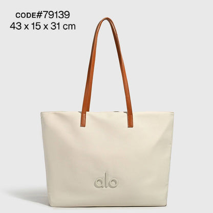 Alo TOTEBAG
ɴʏʟᴏɴ ғᴀʙʀɪᴄ ᴍᴀᴛᴇʀɪᴀʟ
ᴡɪᴛʜ ʟᴇᴀᴛʜᴇʀ ᴛʀɪᴍ
ʟᴀʀɢᴇ sɪᴢᴇ : 43 cm

75 dhs✅

Zain31
♥️♥️♥️
