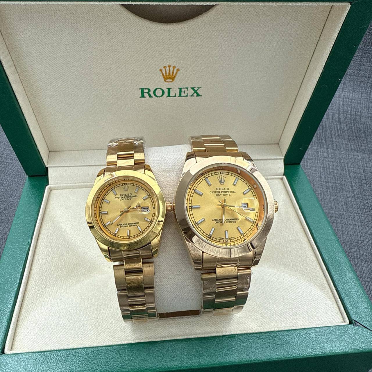 Couples Watches
100 dhs💓

Zain45
♥️♥️♥️