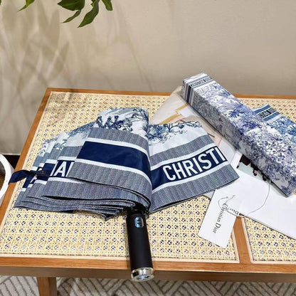 UMBRELLA ☔️
Master quality 💯
With boxes 🗃️ 
70 dhs🪙🌨️

Zain216
♥️♥️♥️