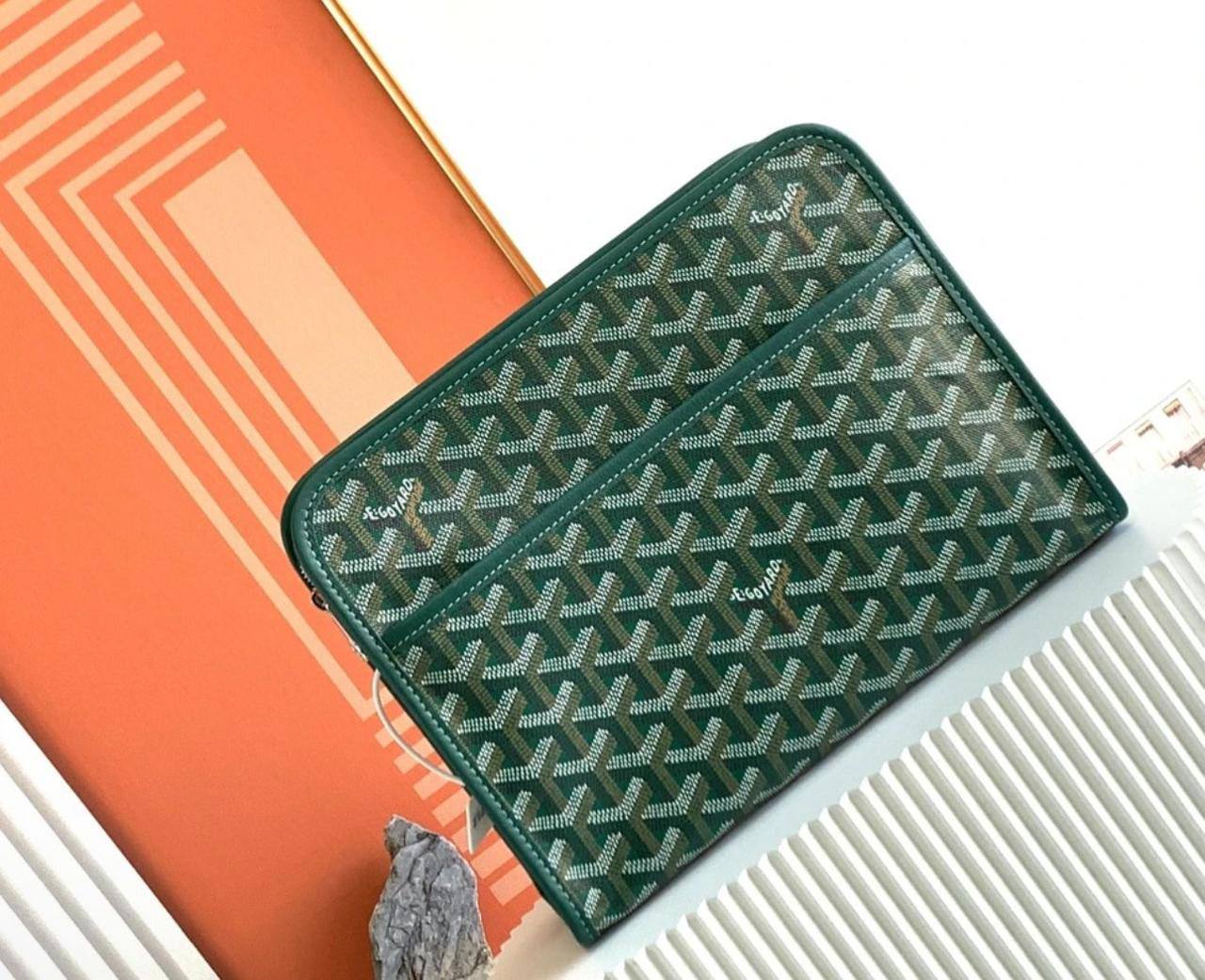 Goyard Men's 
Clutch
190 dhs🪙🖤

Zain33
♥️♥️♥️