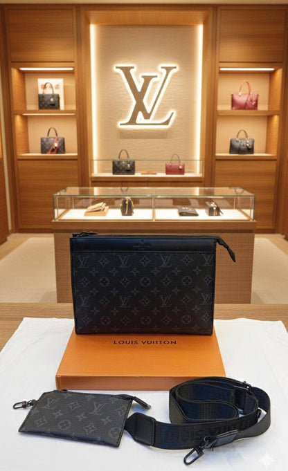 LV
Clutch 
Good quality 
with box 
🎁🎁🎁

70 dhs🪙💕

Zain186
♥️♥️♥️