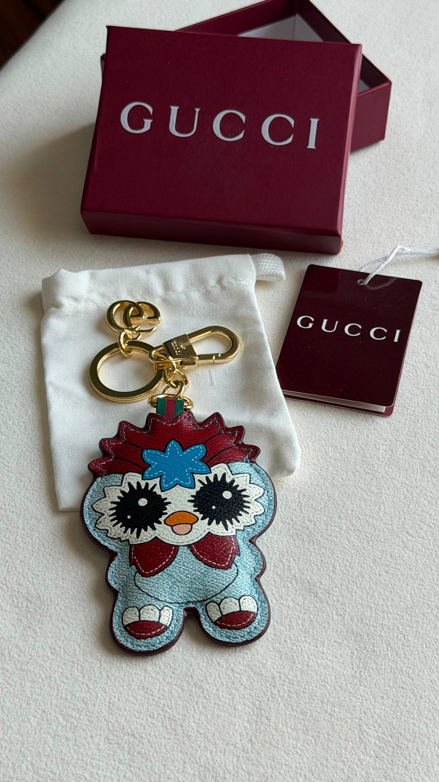 GUCCI CHARMS
Super master quality 
*with complete packing*🎁

320 dhs✅

Zain280
♥️♥️♥️