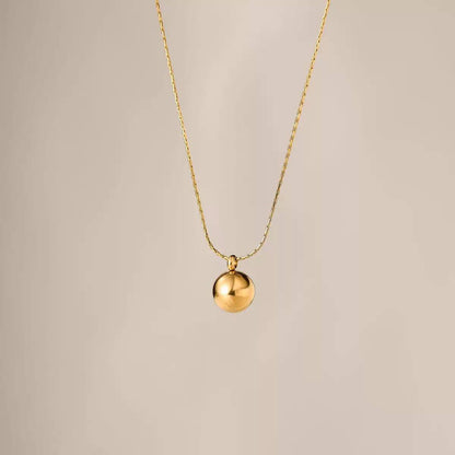 New arrival stainless steel Necklaces color not change 
20 dhs❣️

Zain243
♥️♥️♥️