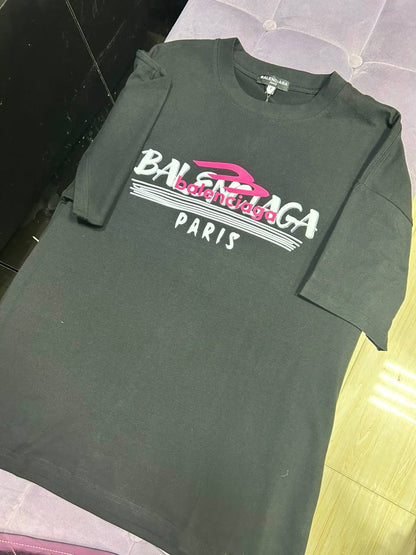 Cotton Tshirt Free size  
50 dhs✅

Zain17
♥️♥️♥️