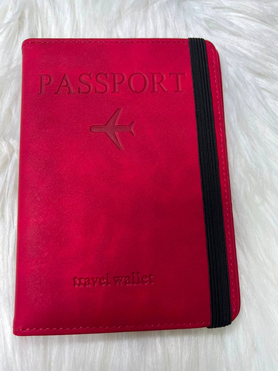 Passport Holder
40 dhs💓

Zain182
♥️♥️♥️