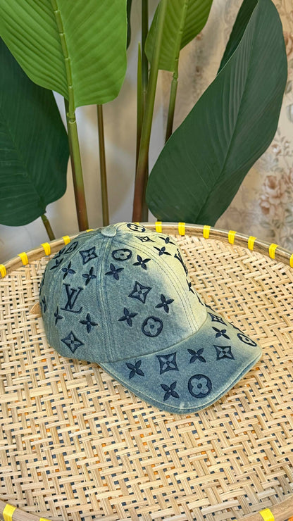 LV CAP

VVIP QUALITY

180 dhs🇦🇪🇦🇪

Zain281
♥️♥️♥️