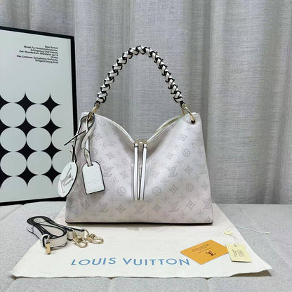 LV
115 dhs🌺 
high quality  

38cm

Zain26
♥️♥️♥️